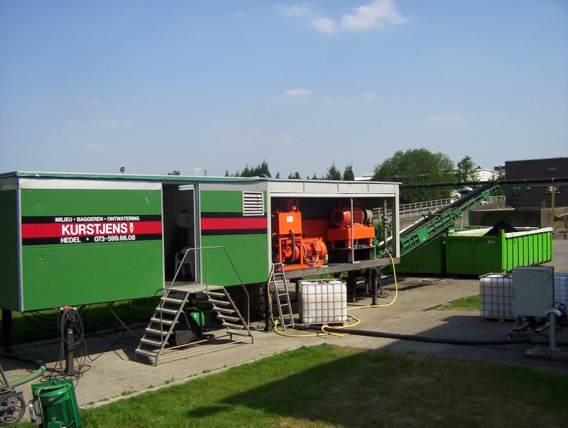 Ontwateren communaal slib